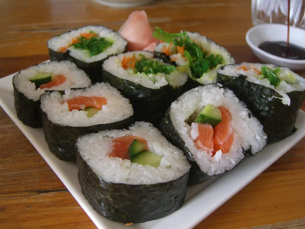 ไข่ม้วนสาหร่าย