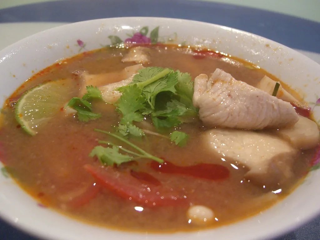 ต้มยำอกไก่ (ไม่ใส่กะทิ)